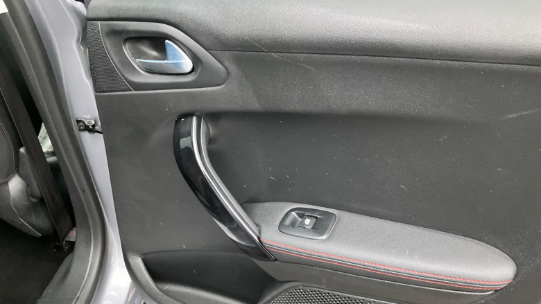 Peugeot 2008 1.5 BlueHDi 100 GT Line 5dr [5 Speed] Diesel Estate